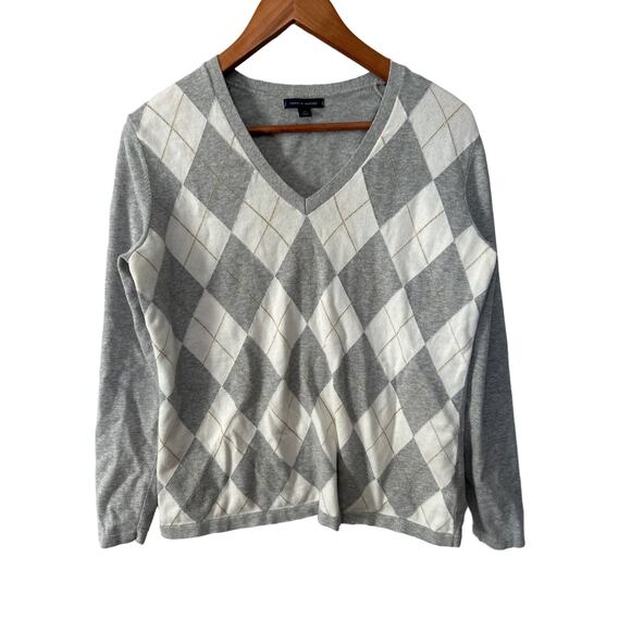 Tommy Hilfiger Sweaters - Tommy Hilfiger Sweater Women's Gray & White Argyle Long Sleeve V Neck Top Large